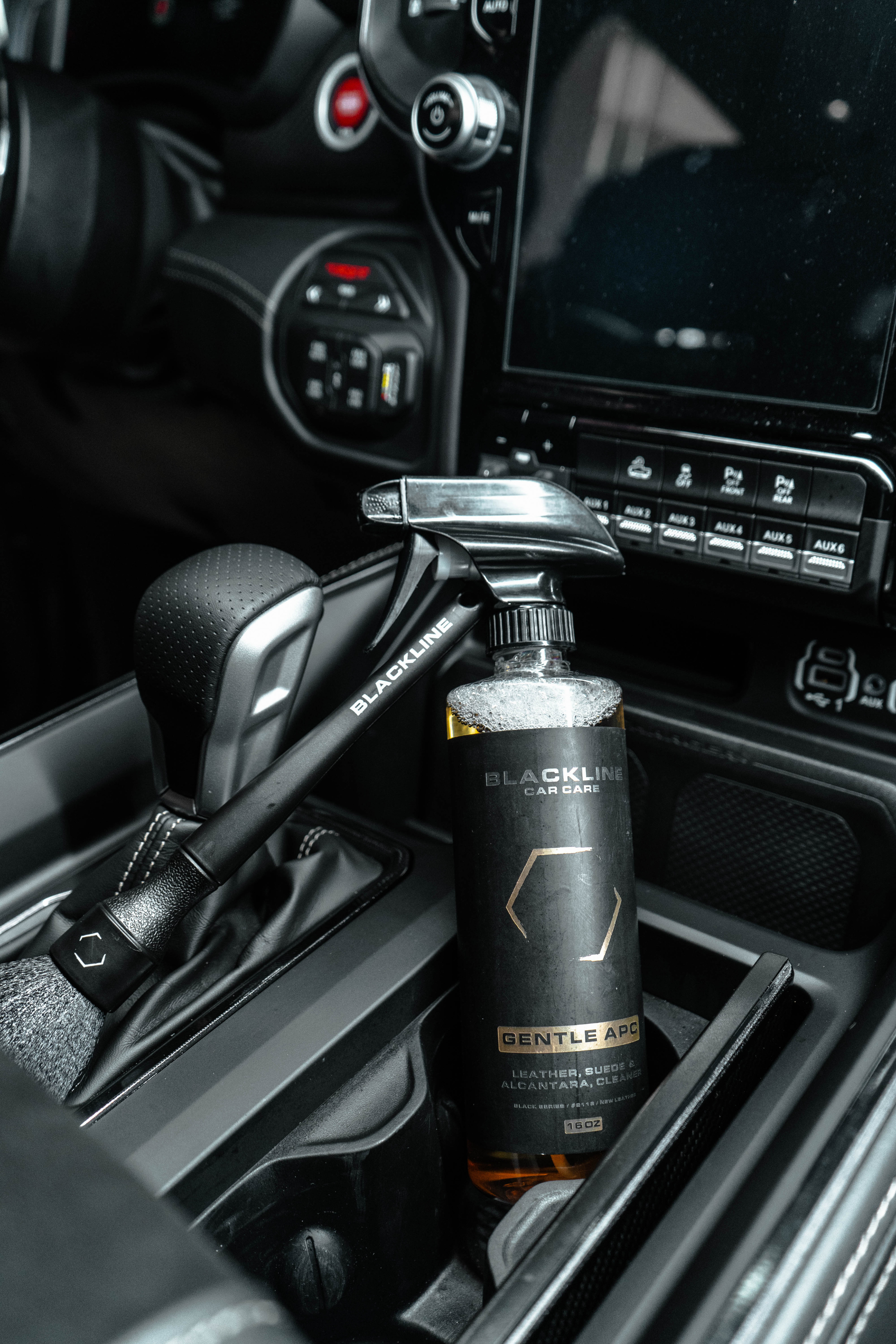 BLACKLINE® Gentle All-Purpose Cleaner